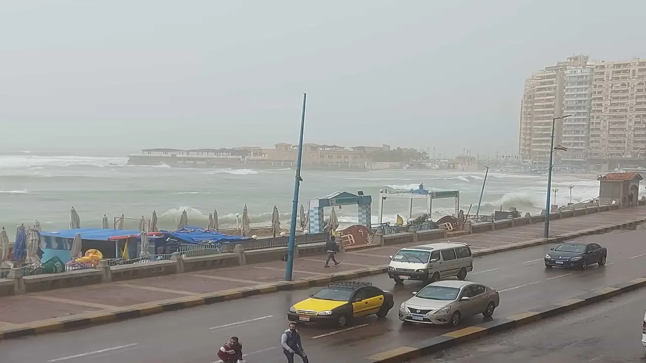 الأرصاد تحذر من 3 ظواهر جوية تضرب محافظة الإسكندرية خلال طقس الخميس